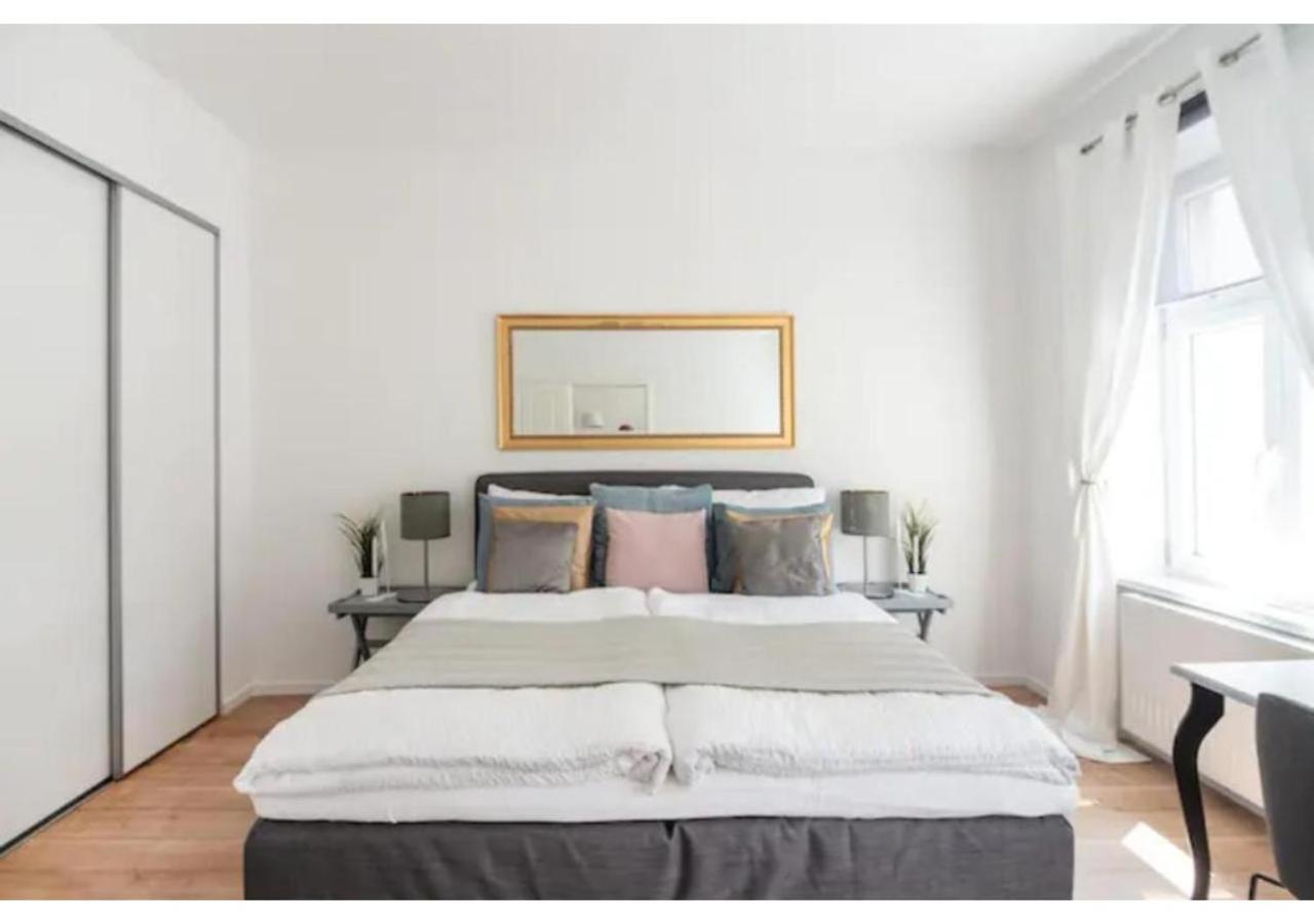 비엔나 Luxurious And Bright, 5 Min To City Center 아파트 외부 사진