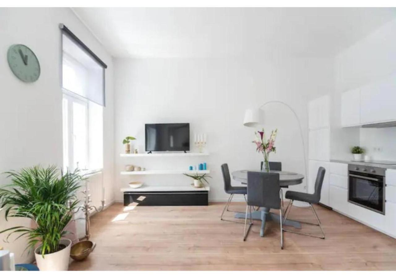 비엔나 Luxurious And Bright, 5 Min To City Center 아파트 외부 사진